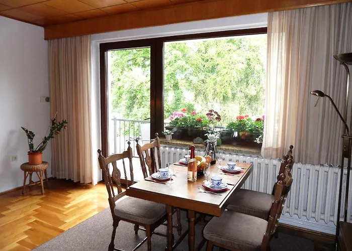 Froehling - 90 M Zum ゼーバート・ヘリングスドルフ